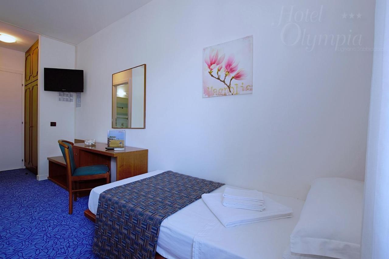 Hotel Olympia Lignano Sabbiadoro Exterior foto